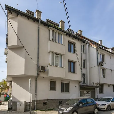 דירה Budget Flat In *